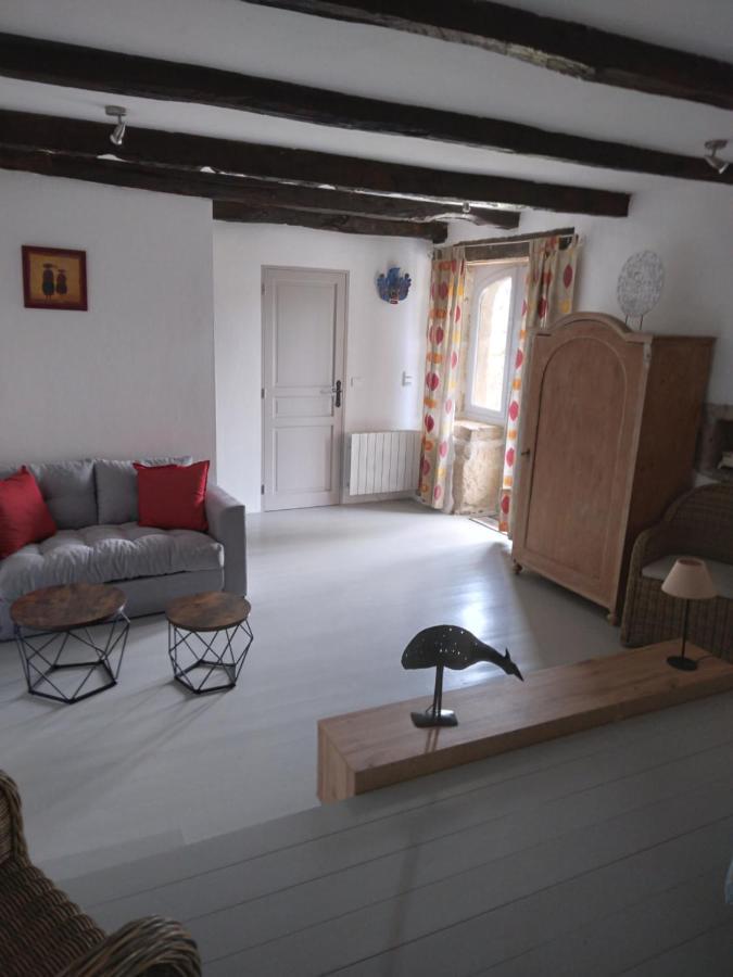 Travers De Pechmeja Lissac et Mouret Luaran gambar